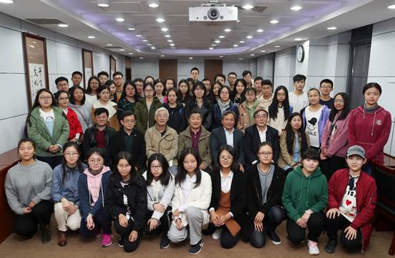 吃瓜网
“大家名师微课堂”圆满举行