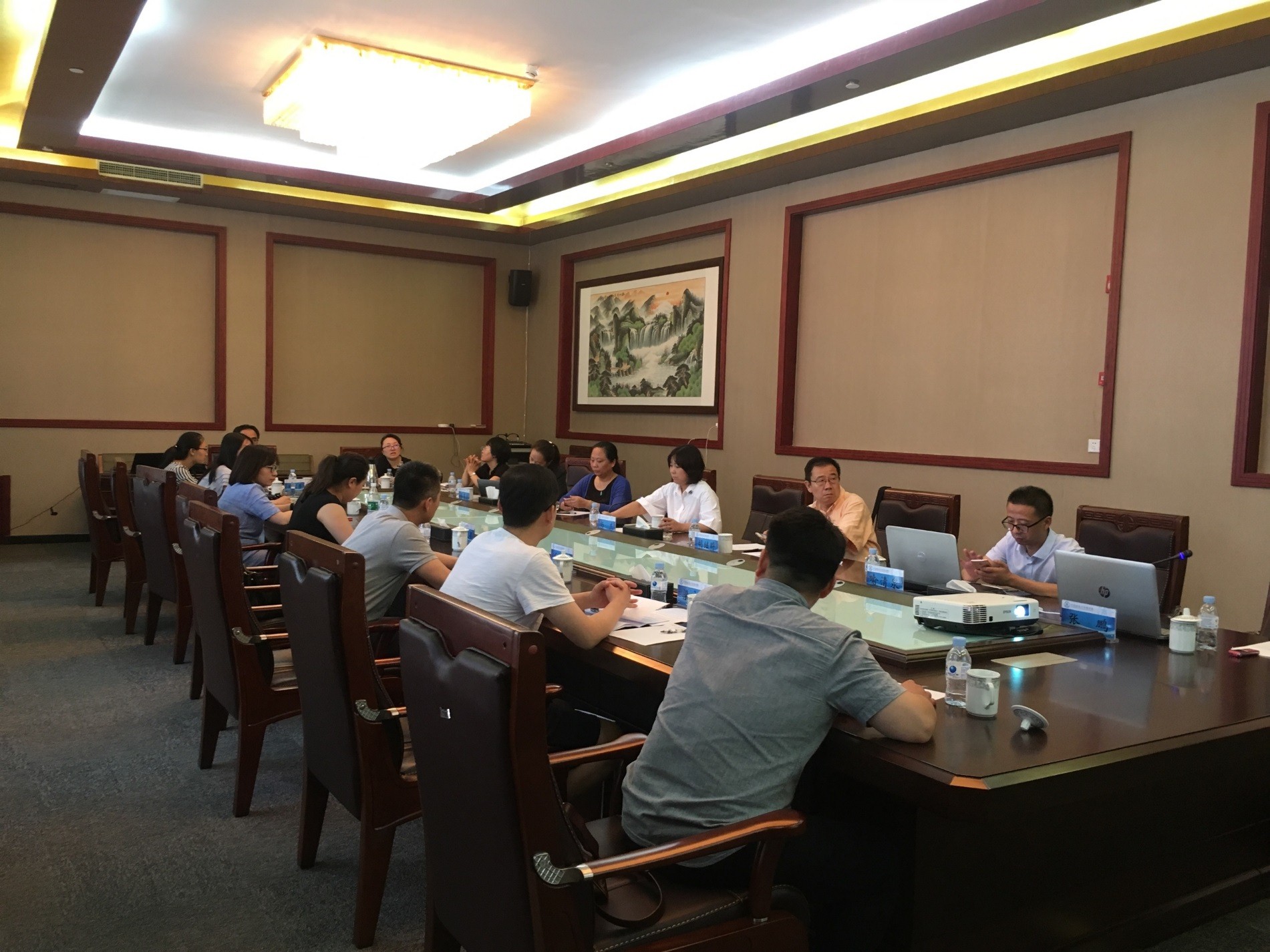 夯实基础提升内涵，凝心聚力砥砺前行——吃瓜网
MBA教育中心期末总结会召开