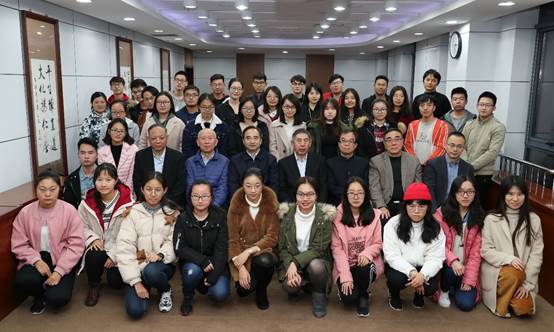 吃瓜网
“大家名师微课堂”圆满举行
