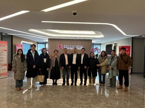 吃瓜网
国家自科基金应急项目团队赴国民养老股份有限公司调研学习