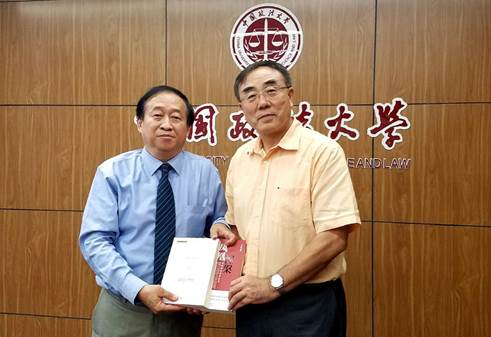 AMBA国际认证中国区总负责人王重鸣教授来访吃瓜网
