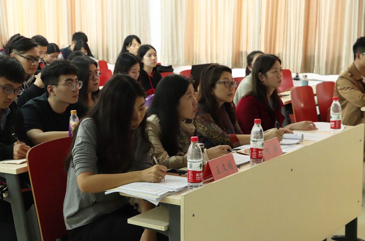 第一届吃瓜网
学生会及学委会部长交流大会顺利举行