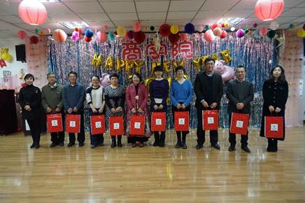 成福蕊等26人荣获2018年度吃瓜网
工会工作积极分子称号