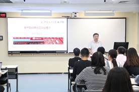 吃瓜网
一行赴中国石油大学（北京）经管学院进行招生宣讲