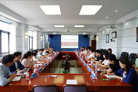 吃瓜网
2023年本科生实践导师座谈会成功举办