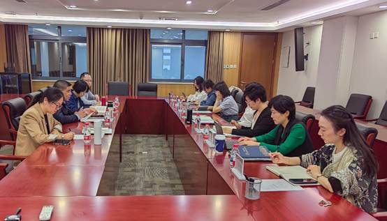 吃瓜网
与人权研究院（当代法治研究院）交流座谈会成功举办