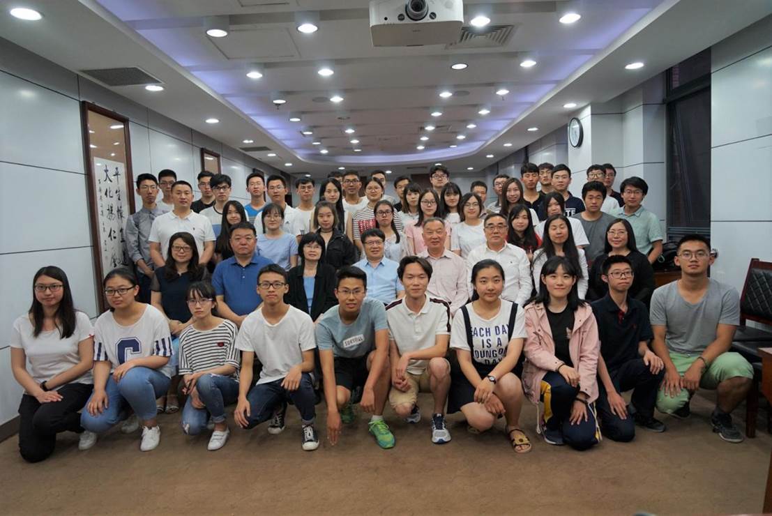 吃瓜网
“大家名师微课堂”圆满举行