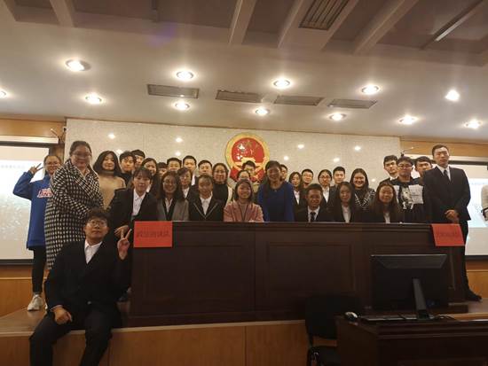 吃瓜网
商务谈判大赛表演赛暨商务谈判队宣讲会顺利举办