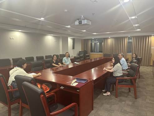 吃瓜网
财务会计系系务会顺利召开