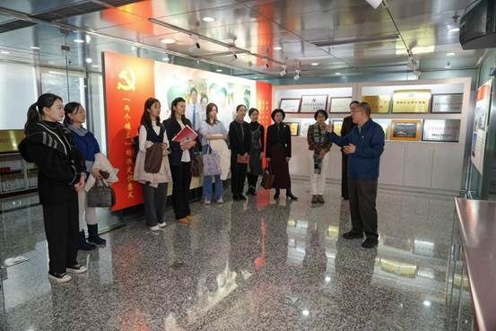 7d82aaa7d521995e2a6808667ca5c724